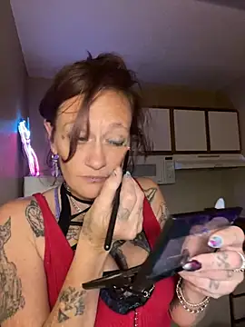 renegade vyxxen online show from 20, 1, 2025