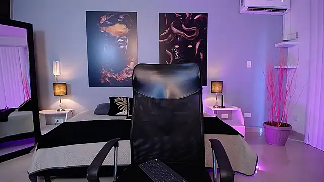 JasmineCampbell  online show from 9, 9, 2025