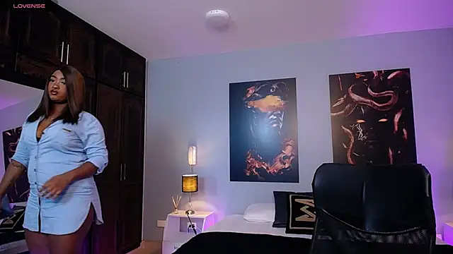 JasmineCampbell  online show from 28, 10, 2025