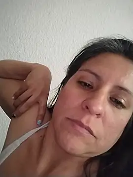 Snapshot of LucifernandaSw chatting on 14, 2, 2025 LucifernandaSw online show from 14, 2, 2025