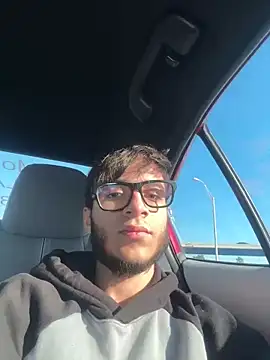 Snapshot of alejdrip chatting on 12, 1, 2025 alejdrip online show from 12, 1, 2025