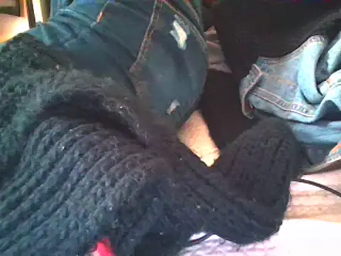 Snapshot of StripKi chatting on 12, 3, 2025 StripKi online show from 12, 3, 2025