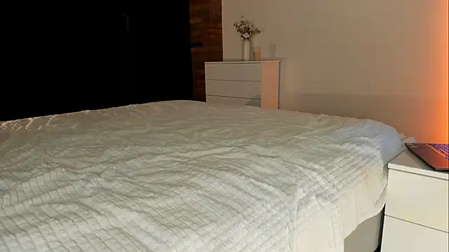 Rachel Rey online show from 3, 11, 2025