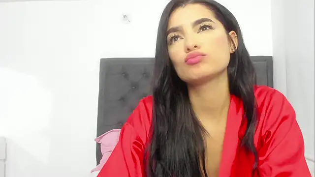 Snapshot of sara_evans02 chatting on 9, 3, 2025 sara evans02 online show from 9, 3, 2025