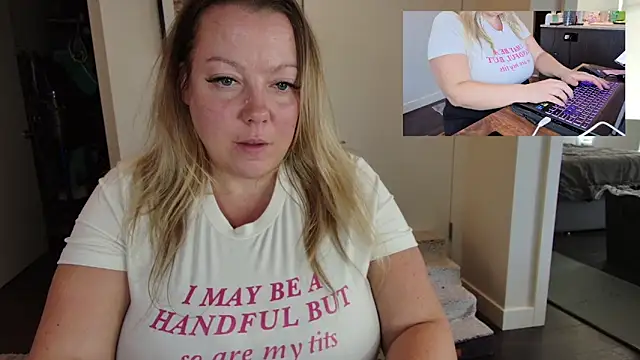 Snapshot of Beauty4AGent chatting on 11, 6, 2026 Beauty4AGent online show from 11, 6, 2026