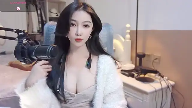 vyizh- online show from 9, 12, 2024