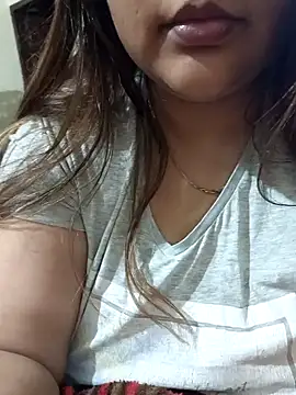 Snapshot of _Redwine_ chatting on 27, 1, 2025 Redwine online show from 27, 1, 2025