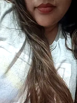 Snapshot of _Redwine_ chatting on 12, 2, 2025 Redwine online show from 12, 2, 2025