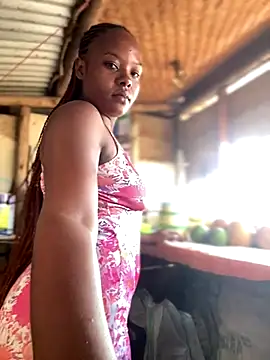 Dellah26 online show from 19, 9, 2025