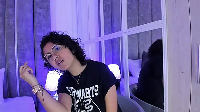 Amareto  online show from 20, 2, 2025