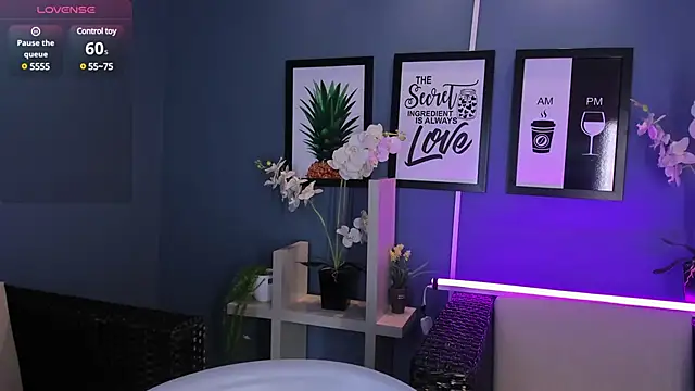 Amareto  online show from 4, 3, 2025