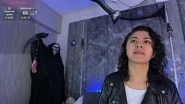 Amareto  online show from 1, 11, 2025