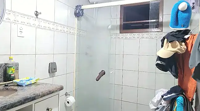 Snapshot of Luksmen chatting on 13, 12, 2024 Luksmen online show from 13, 12, 2024