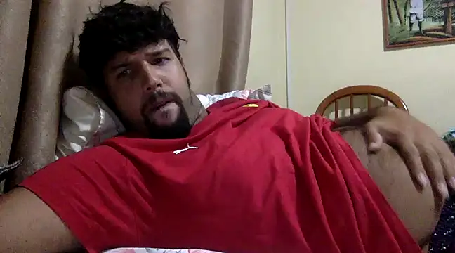 Snapshot of Luksmen chatting on 24, 12, 2024 Luksmen online show from 24, 12, 2024