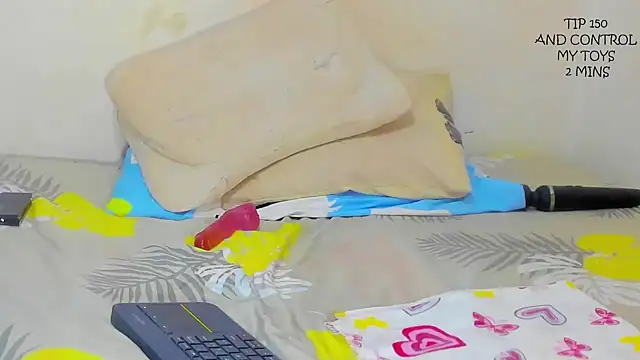 Snapshot of aphrodites_ass chatting on 16, 1, 2025 aphrodites ass online show from 16, 1, 2025