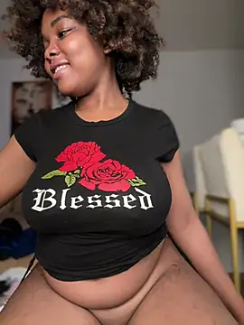 SSEXYBUBBLEBUTT101 online show from 13, 1, 2025