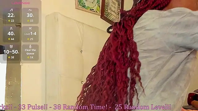 Snapshot of caryn_johnson chatting on 4, 12, 2025 caryn johnson online show from 4, 12, 2025