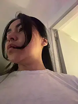 Snapshot of PetitLumiere chatting on 30, 11, 2025 PetitLumiere online show from 30, 11, 2025