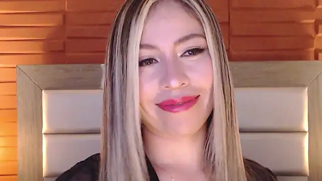 Snapshot of Ammy_Castro chatting on 26, 2, 2025 Ammy Castro online show from 26, 2, 2025