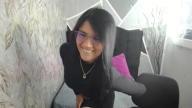 Snapshot of _lauren_grey_ chatting on 2, 7, 2026 lauren grey online show from 2, 7, 2026