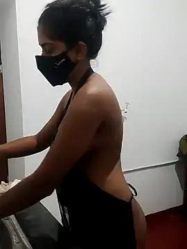 Snapshot of Kunchiii chatting on 27, 12, 2024 Kunchiii online show from 27, 12, 2024