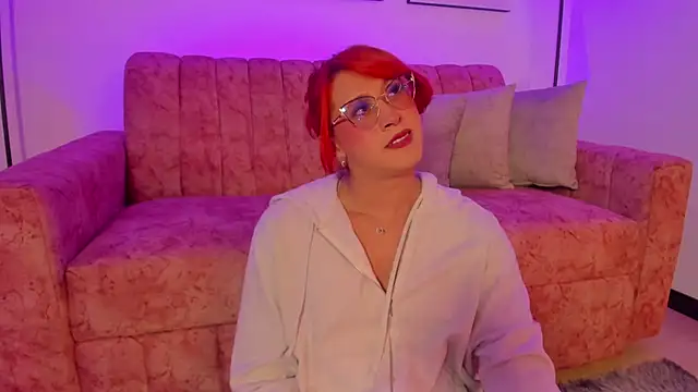 Snapshot of Juliana_Saenzz chatting on 11, 9, 2025 Juliana Saenzz online show from 11, 9, 2025