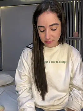 Victoria-And1 online show from 27, 2, 2025