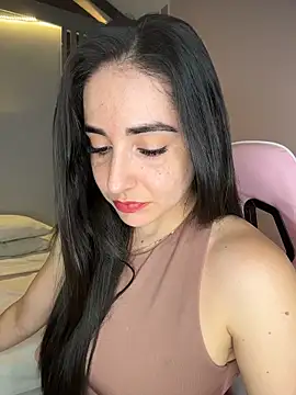 Victoria-And1 online show from 6, 2, 2026