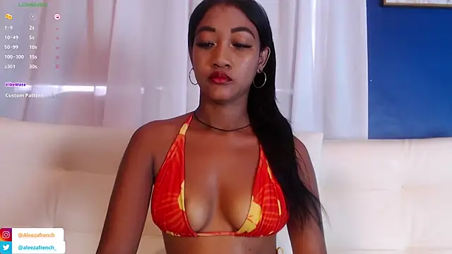 AleezaFrench online show from 26, 2, 2025