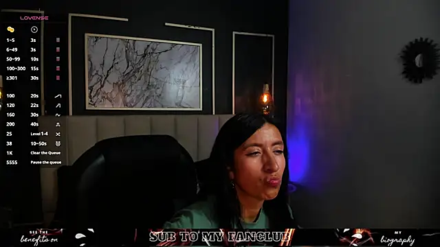 kira moon   online show from 17, 9, 2025