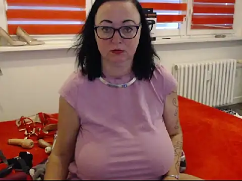 Snapshot of Alexie33 chatting on 6, 3, 2025 Alexie33 online show from 6, 3, 2025