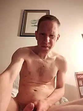 Snapshot of Blondinet92 chatting on 14, 2, 2025 Blondinet92 online show from 14, 2, 2025