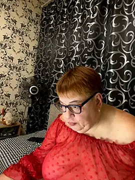 Snapshot of Klio5678 chatting on 14, 11, 2025 Klio5678 online show from 14, 11, 2025