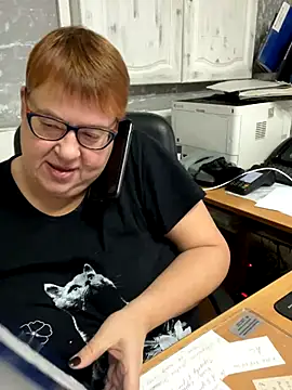 Snapshot of Klio5678 chatting on 2, 12, 2025 Klio5678 online show from 2, 12, 2025