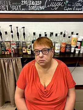 Snapshot of Klio5678 chatting on 4, 12, 2025 Klio5678 online show from 4, 12, 2025