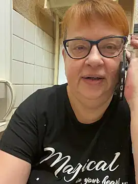 Klio5678 online show from 5, 3, 2026