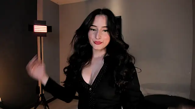 DominiqueVega online show from 23, 10, 2025