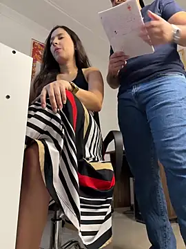 Snapshot of LittleDoll___ chatting on 10, 2, 2025 LittleDoll online show from 10, 2, 2025