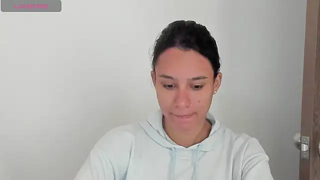 SamanthaWatson online show from 10, 3, 2025