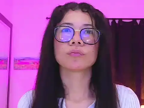missdaki   online show from 15, 7, 2026