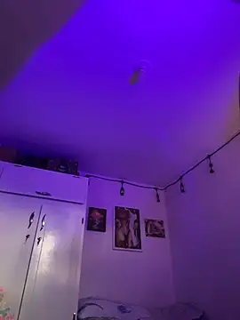 LiliJones  online show from 18, 3, 2025