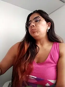 Luna Dumont online show from 16, 2, 2025