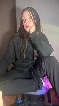 krisha Lara online show from 16, 4, 2026