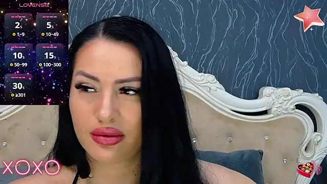 Snapshot of Lauren_Saint chatting on 12, 2, 2025 Lauren Saint online show from 12, 2, 2025