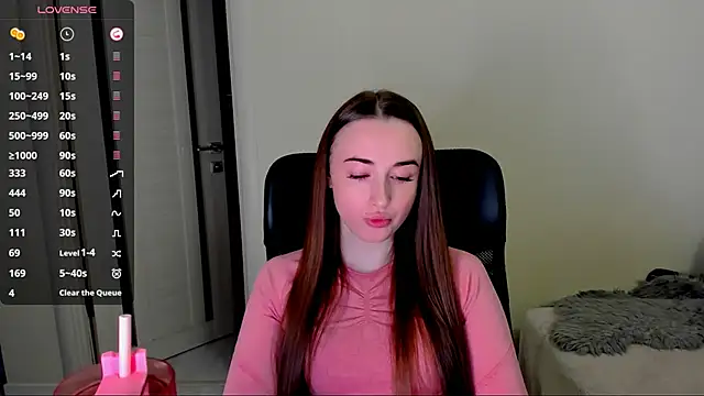 Kimmberr online show from 28, 10, 2025