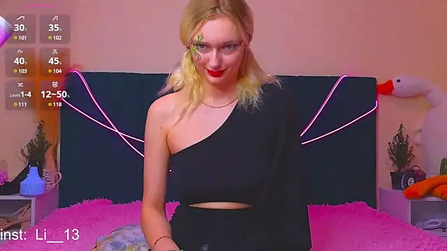 Snapshot of Angelina__1 chatting on 1, 1, 2025 Angelina 1 online show from 1, 1, 2025