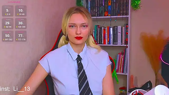 Snapshot of Angelina__1 chatting on 4, 1, 2025 Angelina 1 online show from 4, 1, 2025