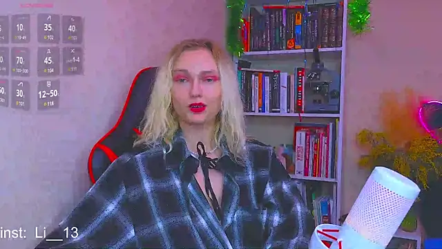 Snapshot of Angelina__1 chatting on 10, 2, 2025 Angelina 1 online show from 10, 2, 2025