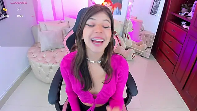 NATAASHA    online show from 7, 2, 2025