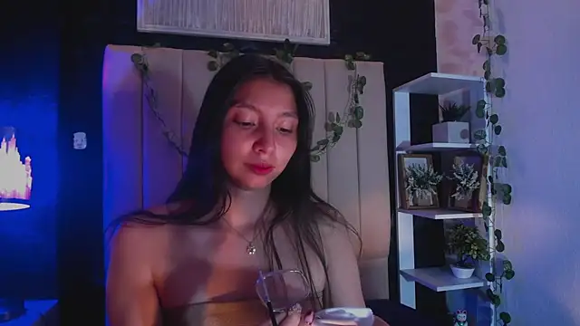 Snapshot of kendall_saenz chatting on 23, 10, 2025 kendall saenz online show from 23, 10, 2025